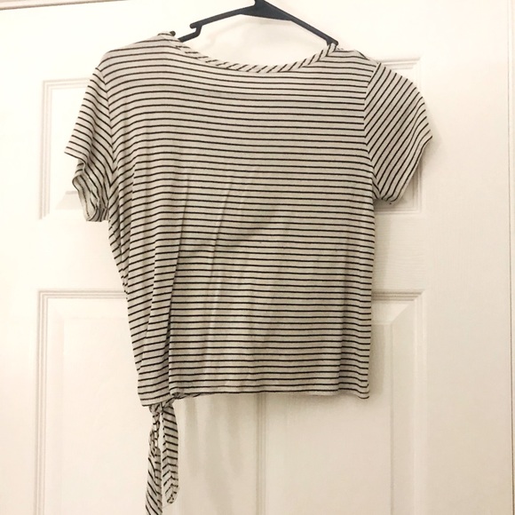 T-shirt - Picture 2 of 2